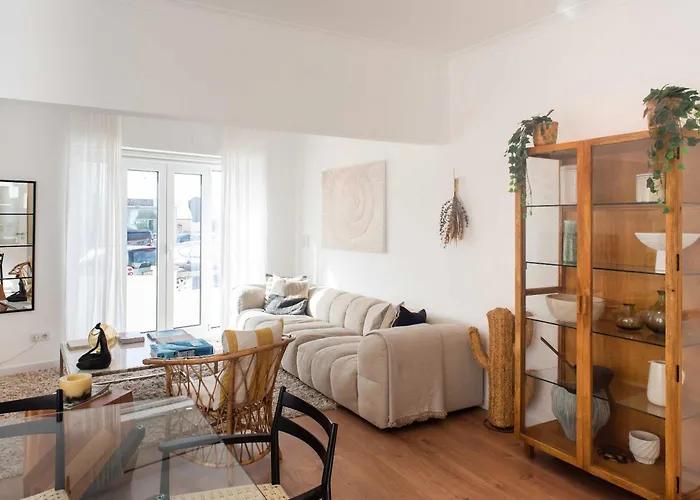 Luxury Ocean View House - *