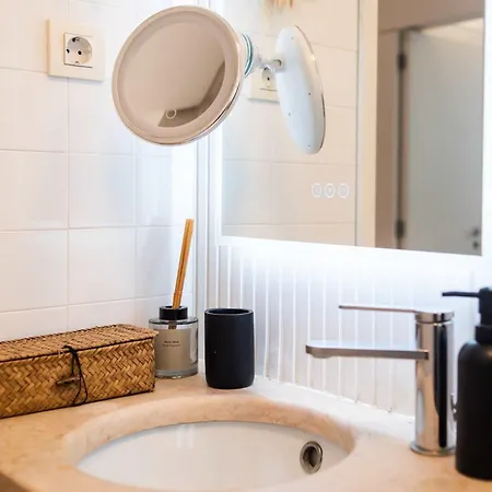 Luxury Ocean View House - *